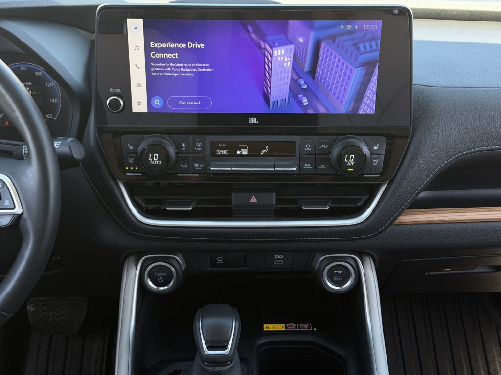 Used 2025 Toyota Grand Highlander AWD Hybrid image 19