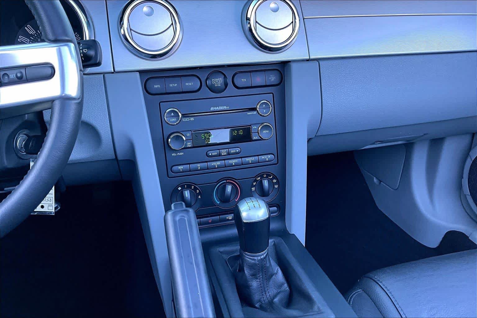Used 2008 Ford Mustang GT Premium RWD image 6