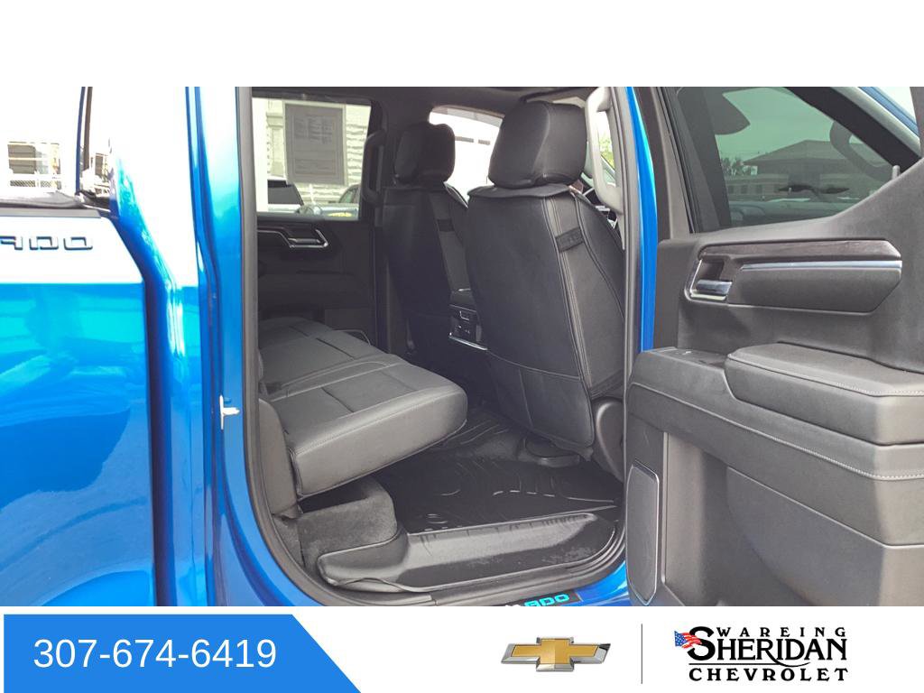 Used 2024 Chevrolet Silverado 1500 LTZ w/ Technology Package AWD/4WD image 32