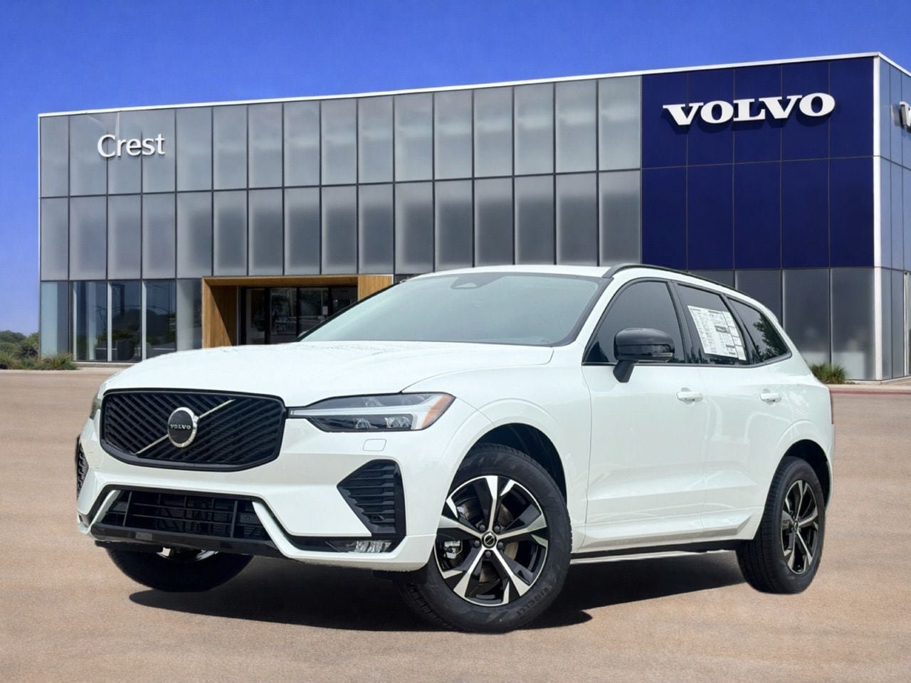 New 2026 Volvo XC60 B5 Core w/ Climate Package