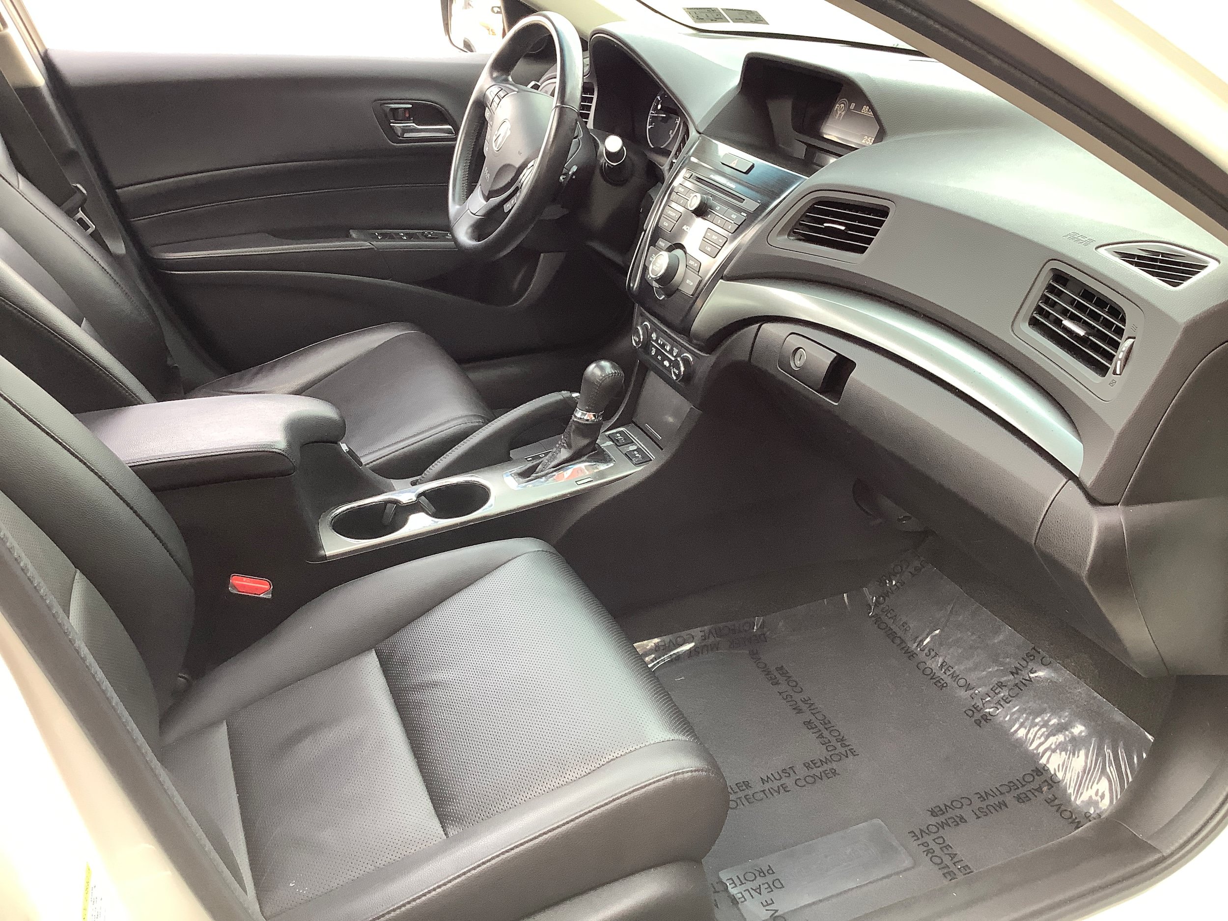 Used 2015 Acura ILX w/ Premium Package FWD image 16