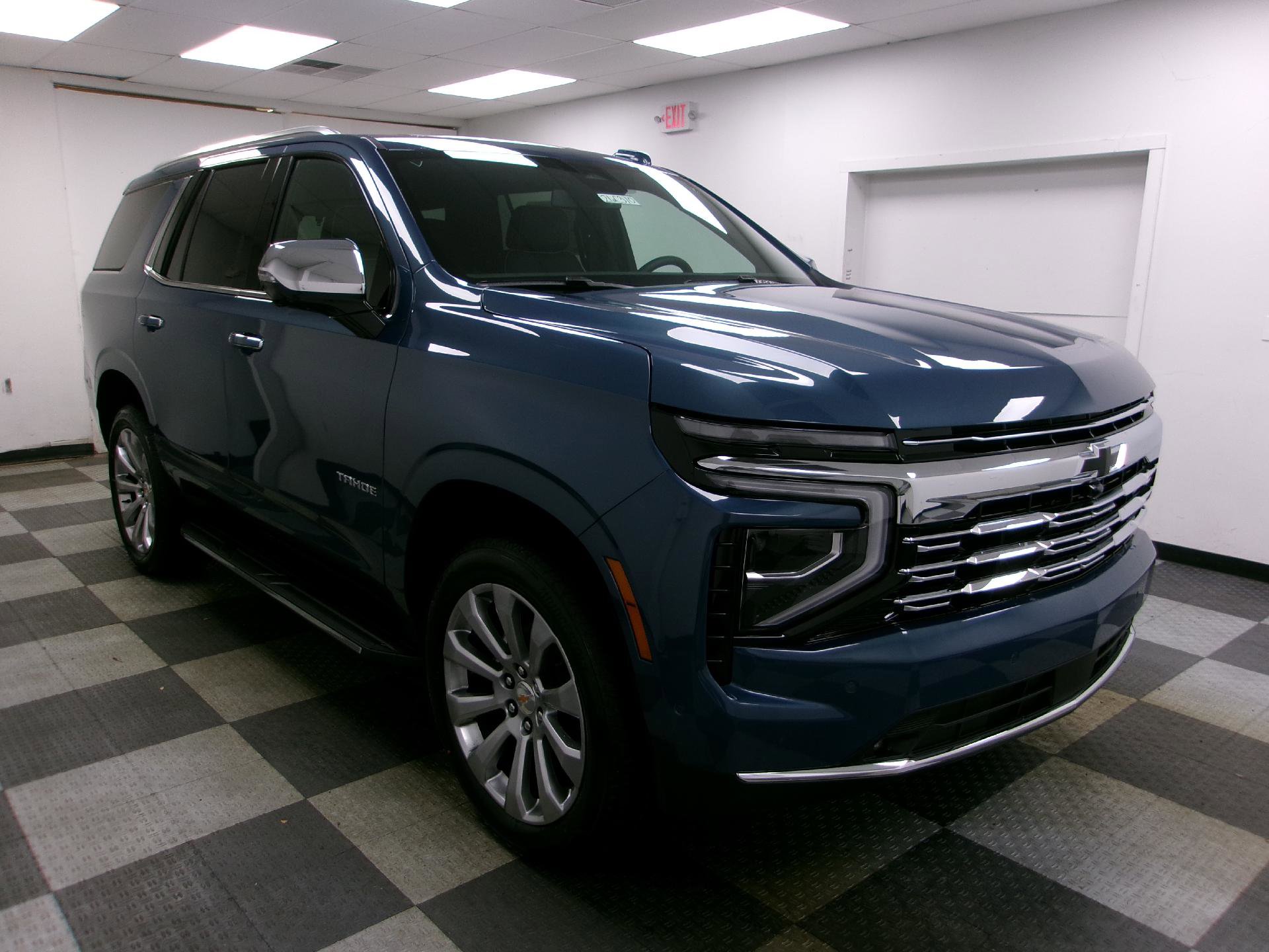 New 2026 Chevrolet Tahoe Premier w/ Sun And Tow Package AWD/4WD image 2