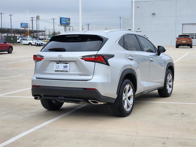 Used 2017 Lexus NX 200t FWD image 4
