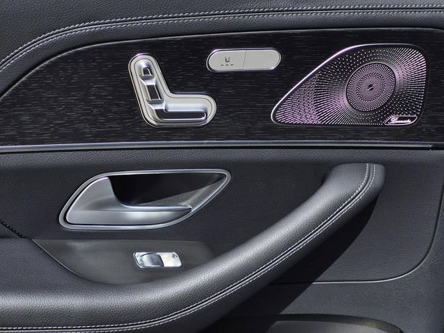 Certified 2023 Mercedes-Benz GLS 580 4MATIC image 37