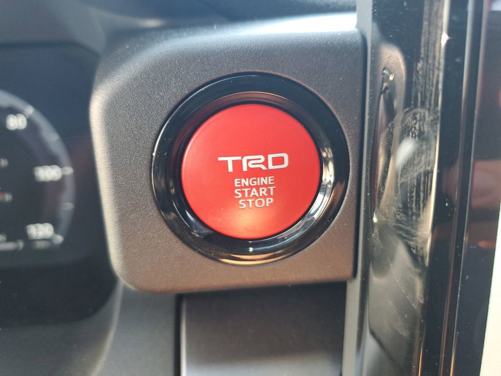 Certified 2026 Toyota 4Runner TRD Off-Road Premium AWD/4WD image 25
