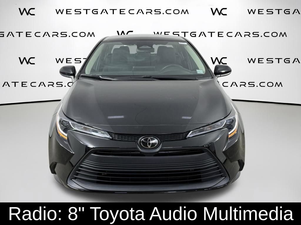 Used 2024 Toyota Corolla LE FWD image 2