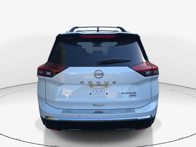 Used 2026 Nissan Rogue Platinum w/ Platinum Premium Package AWD/4WD image 7