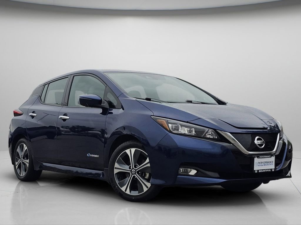 Used 2018 Nissan Leaf SL w/ SL Technology Package FWD image 2