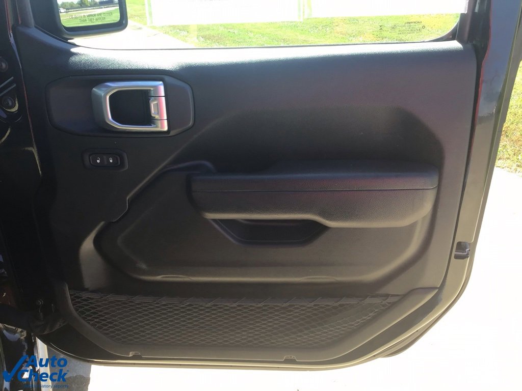 Used 2022 Jeep Wrangler Willys image 15