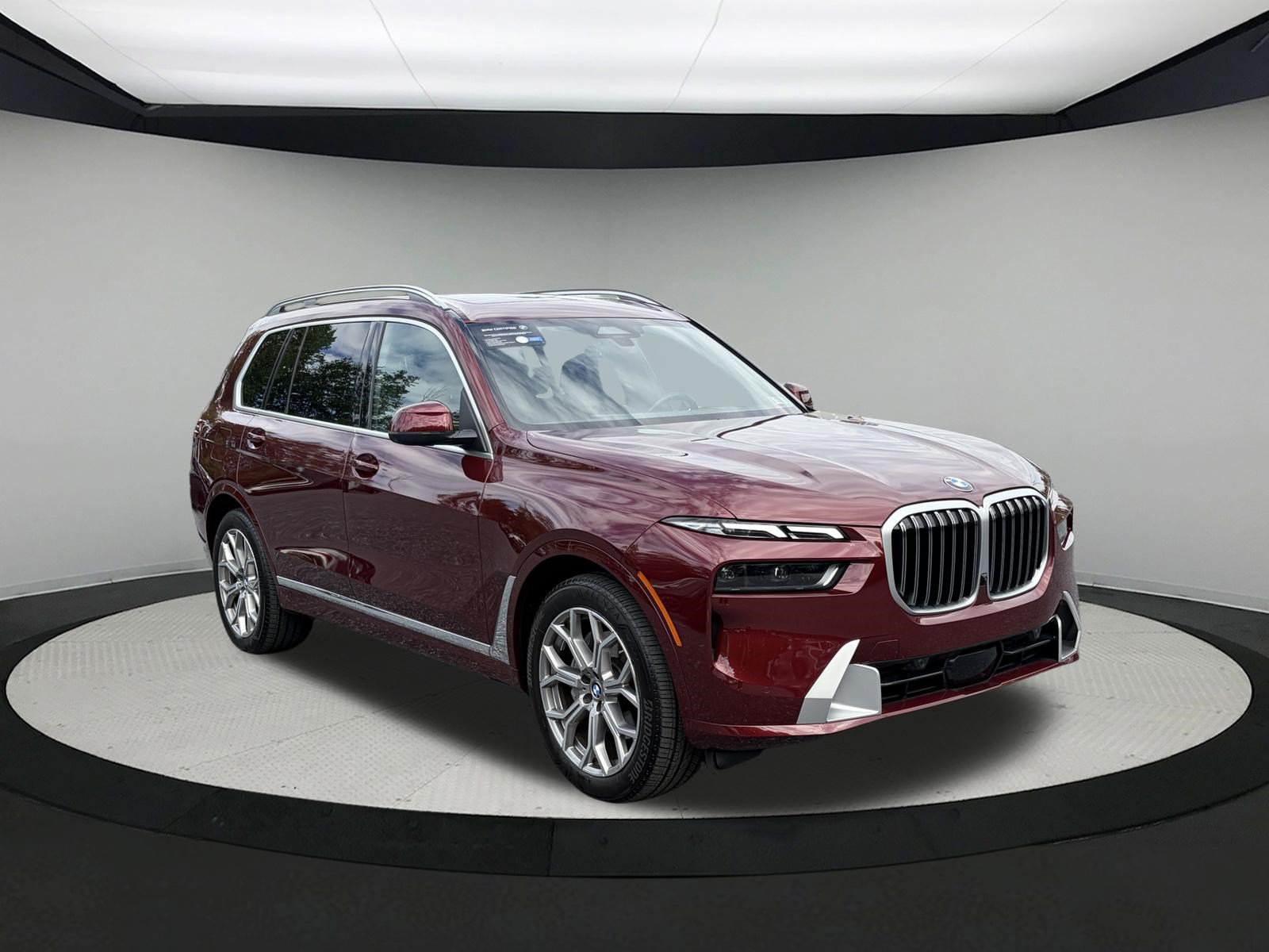 Certified 2026 BMW X7 xDrive40i AWD/4WD image 3