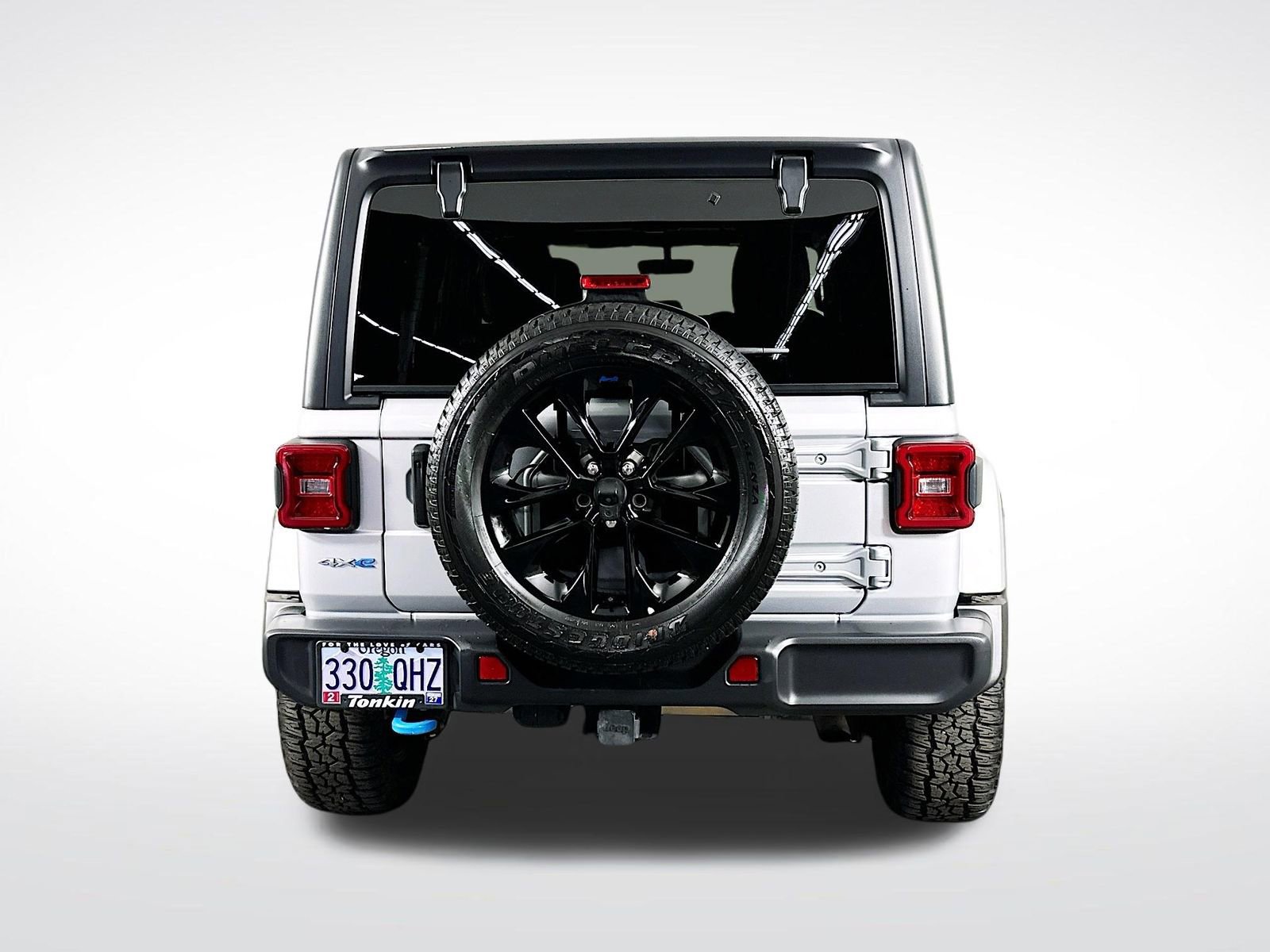 Used 2023 Jeep Wrangler Sahara 4xe image 7