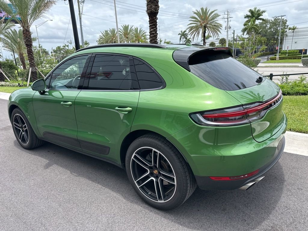 Certified 2019 Porsche Macan S AWD/4WD image 4