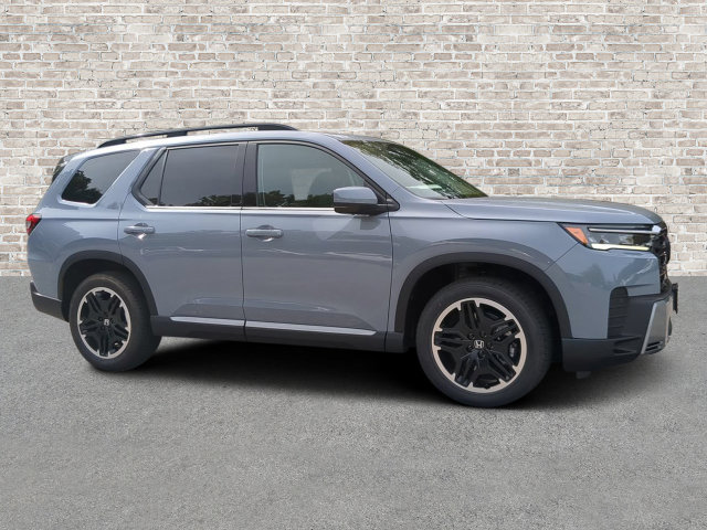 New 2026 Honda Pilot Touring image 1