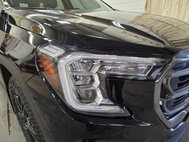 Used 2022 GMC Terrain AT4 w/ LPO, Floor Liner Package image 4