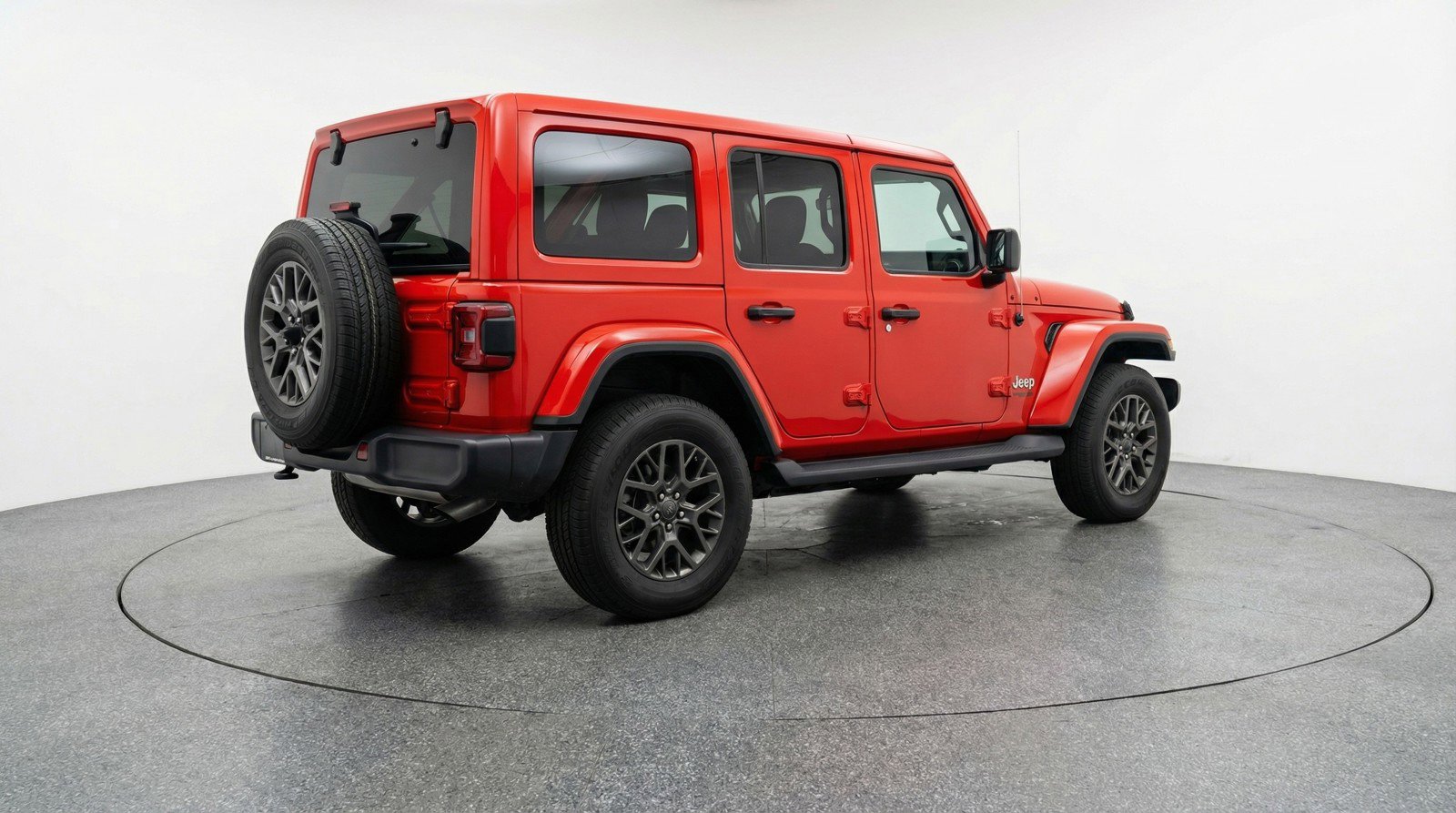 Used 2025 Jeep Wrangler Sahara image 9