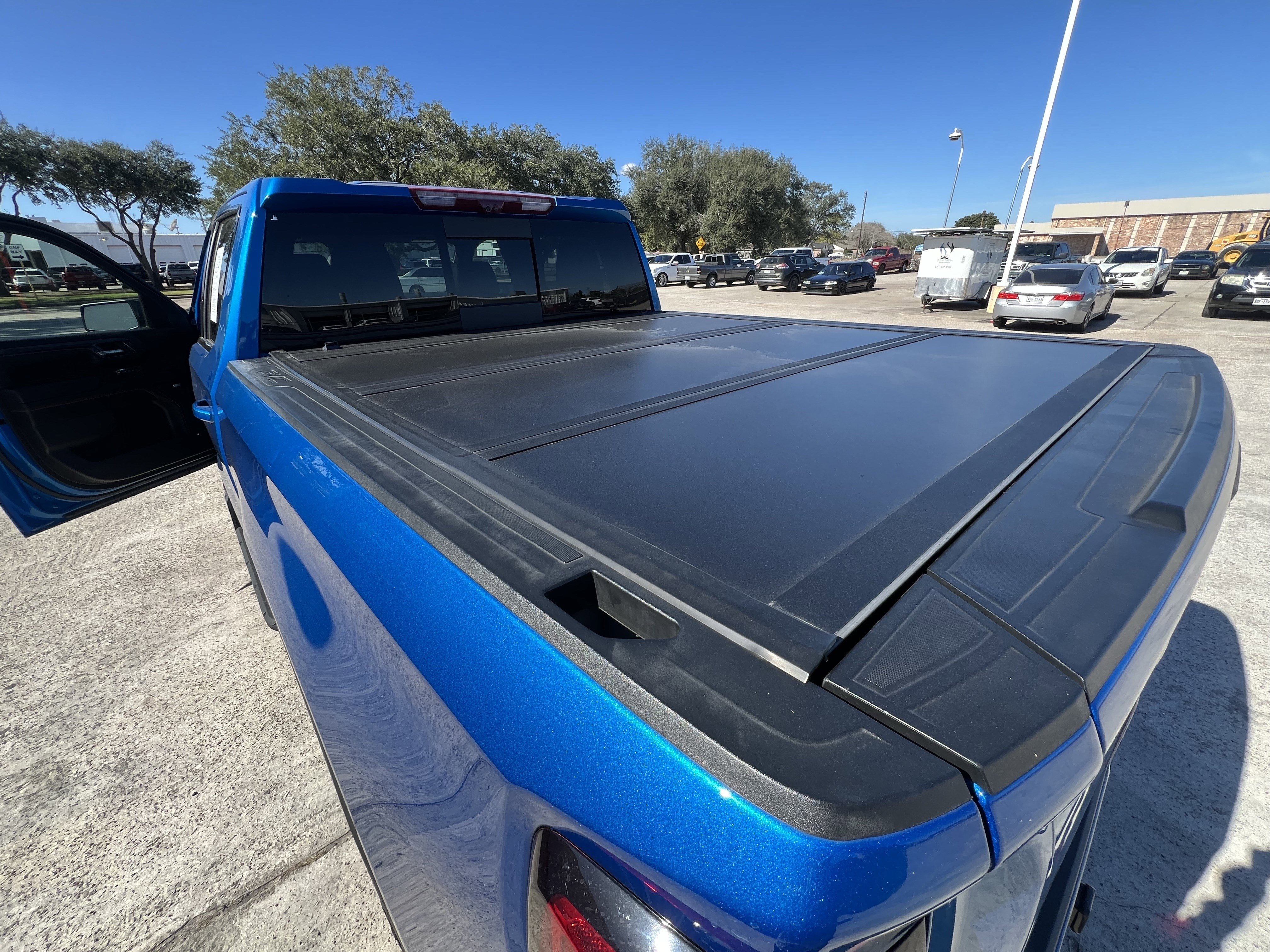 Used 2024 GMC Sierra 1500 AT4 w/ Technology Package image 27