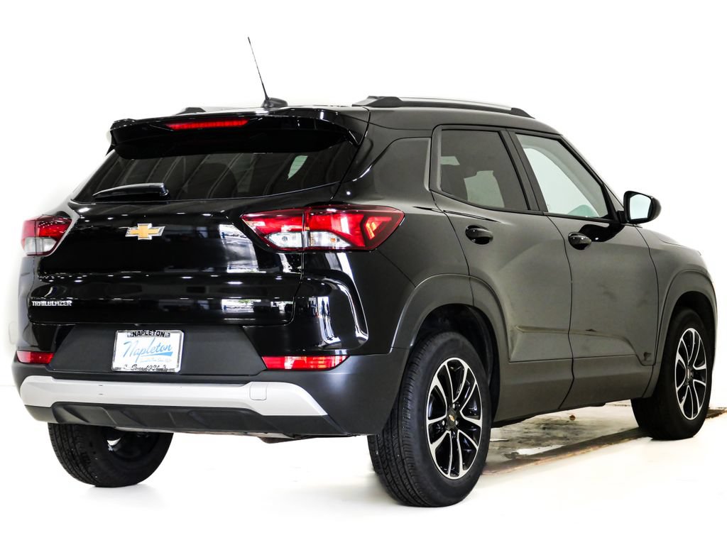 Used 2025 Chevrolet TrailBlazer LT FWD image 5