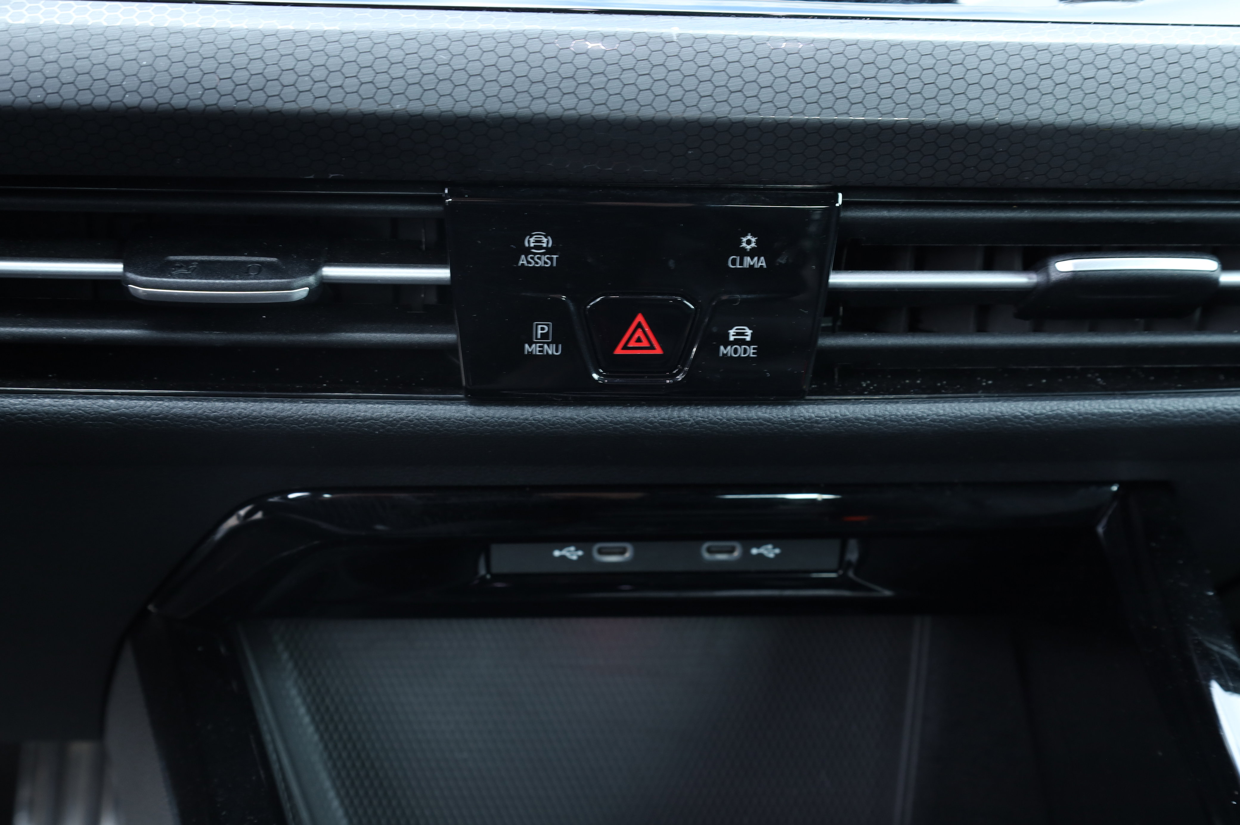 Used 2024 Volkswagen GTI S image 10