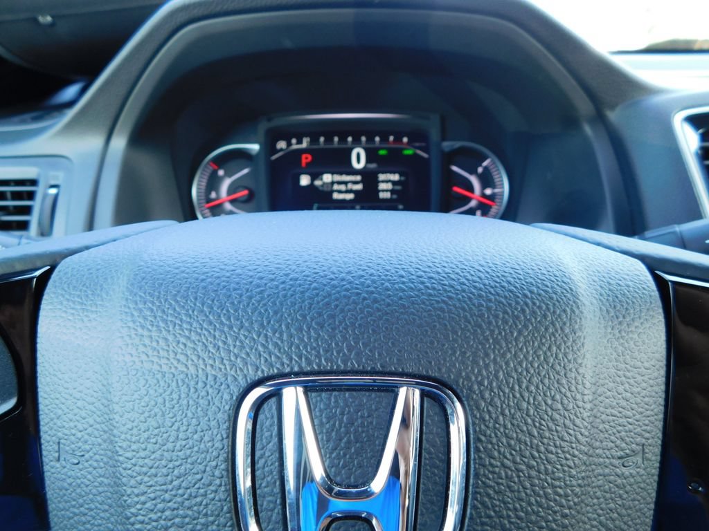 Used 2025 Honda Passport Black Edition image 36