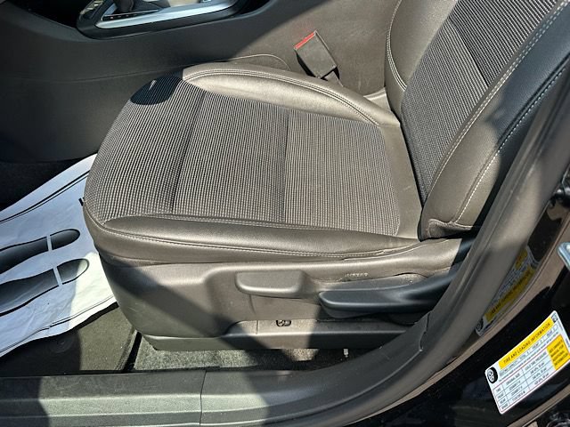 Used 2025 Buick Envista Preferred FWD image 13