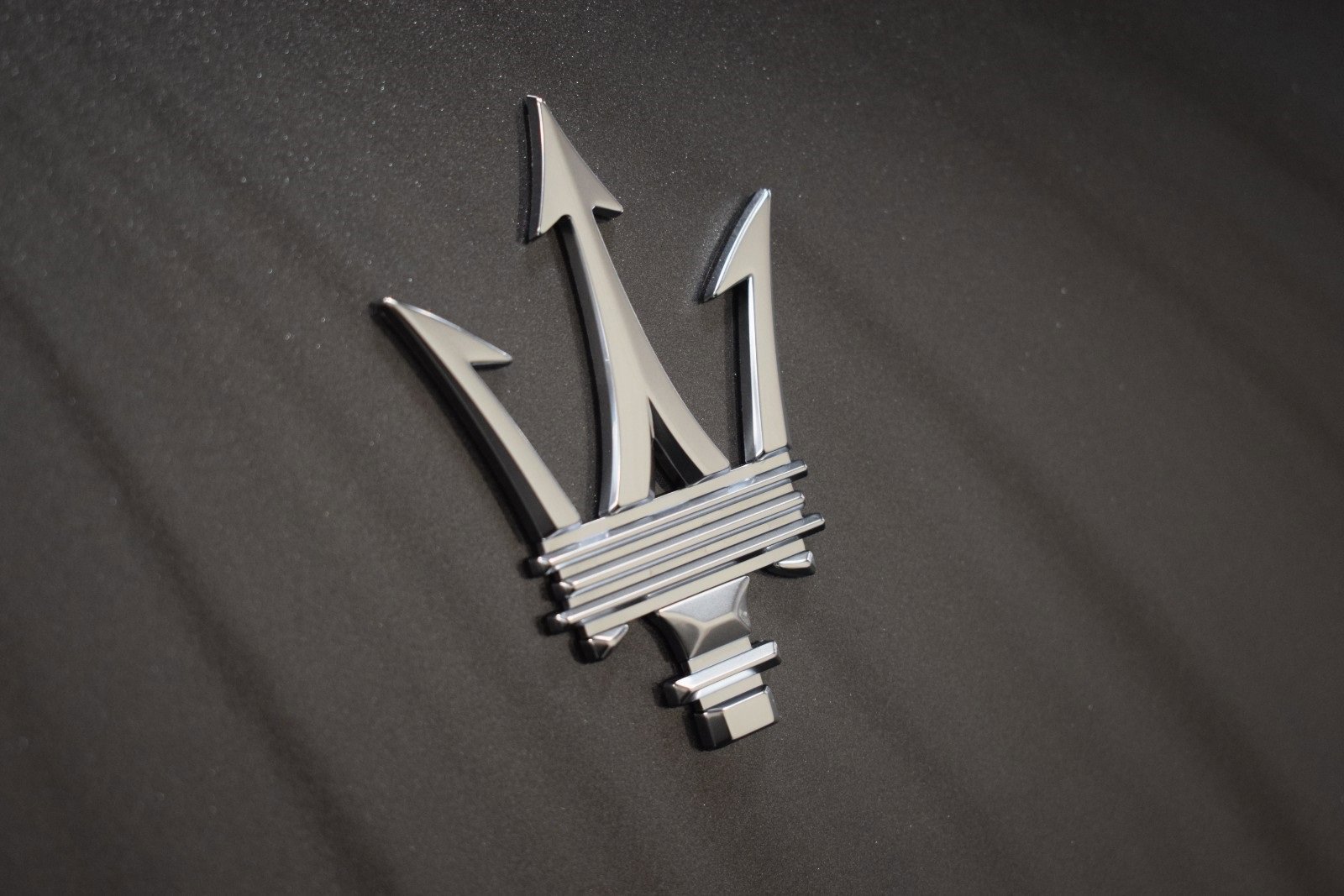 New 2024 Maserati Grecale GT image 5