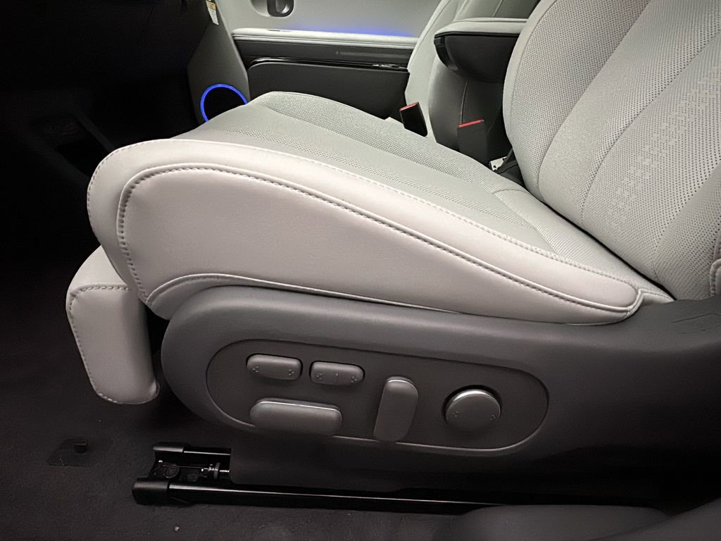 New 2026 Hyundai Ioniq 5 Limited image 10
