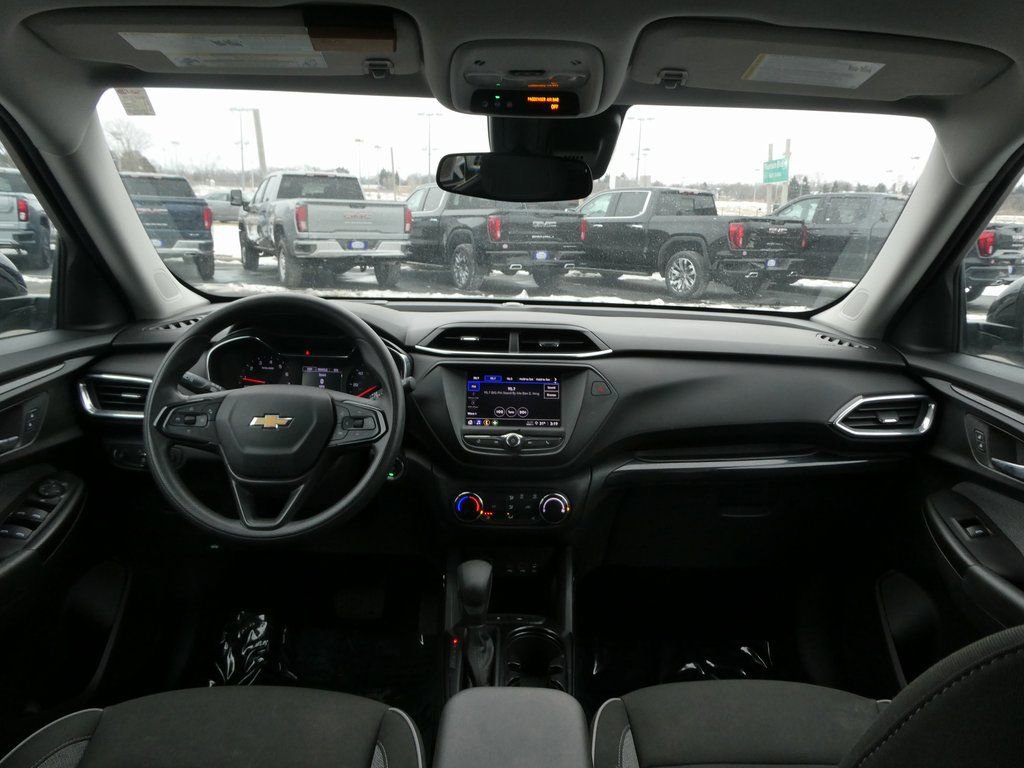 Used 2023 Chevrolet TrailBlazer LT image 4