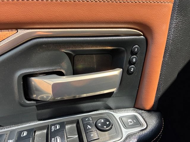 Used 2019 RAM 2500 Limited AWD/4WD image 21