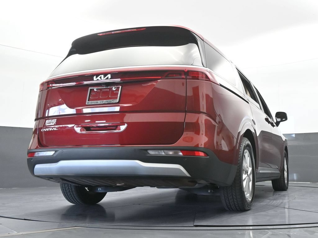 Used 2024 Kia Carnival LX FWD image 55