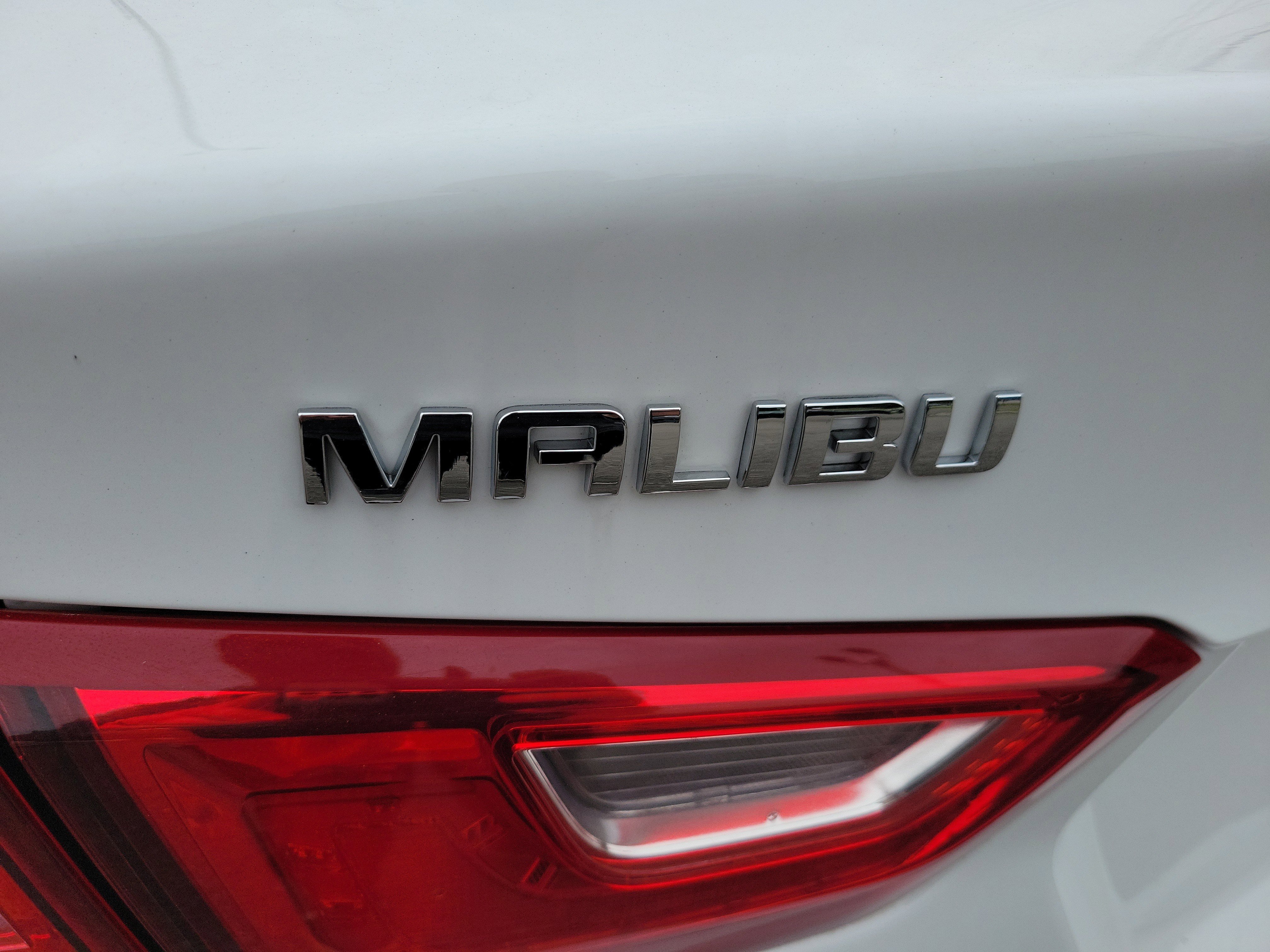 Used 2023 Chevrolet Malibu LT FWD image 27