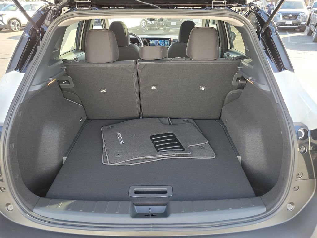 New 2026 Nissan Kicks SV w/ SV Premium Package image 14