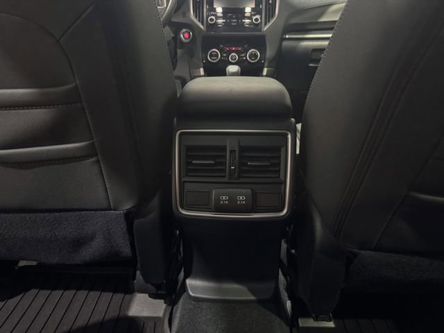 Used 2019 Subaru Forester Premium AWD/4WD image 21