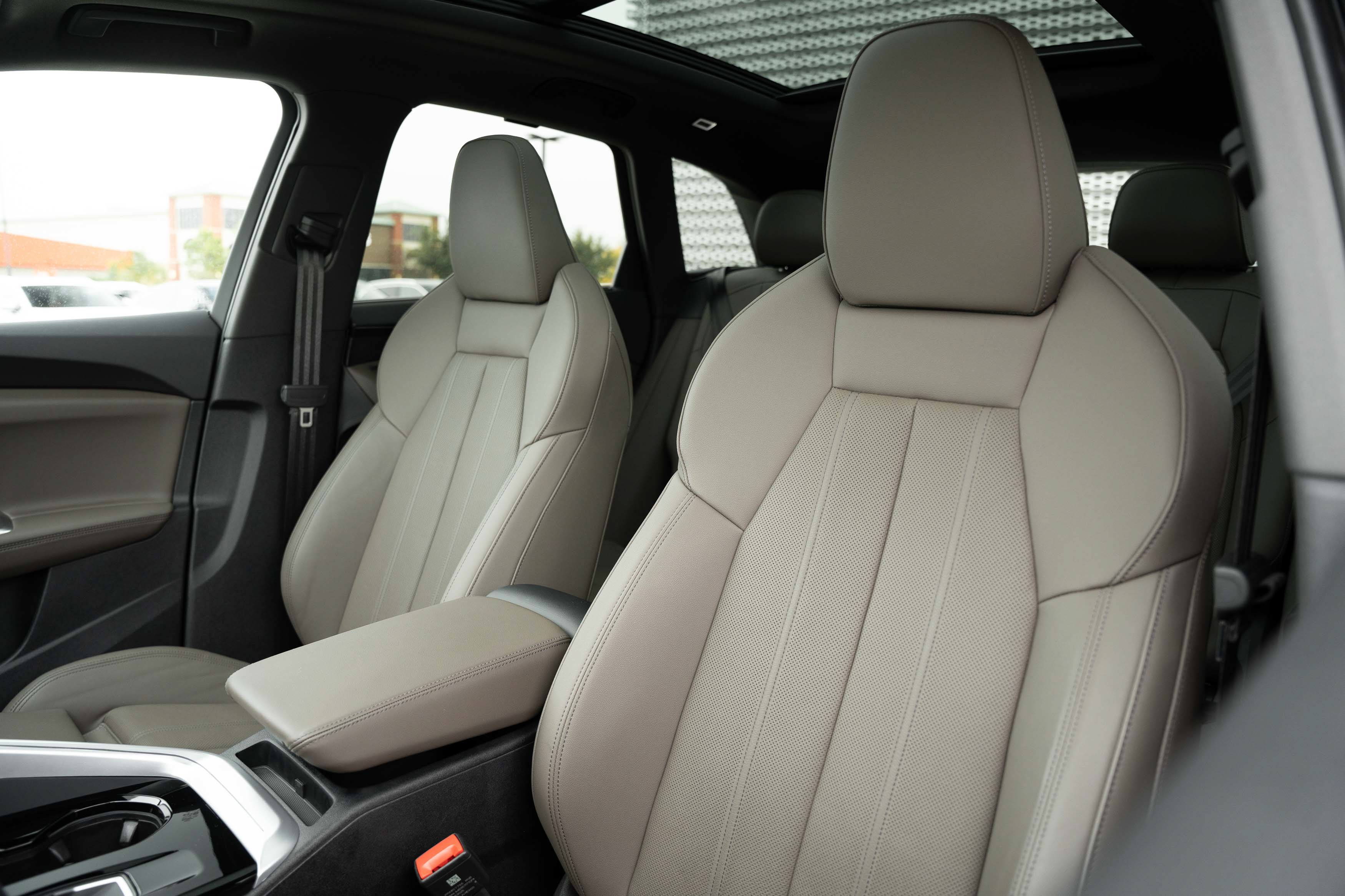 Certified 2025 Audi Q5 Premium AWD/4WD image 19
