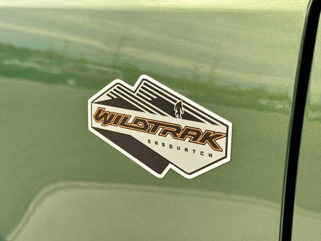 Certified 2022 Ford Bronco Wildtrak AWD/4WD image 36
