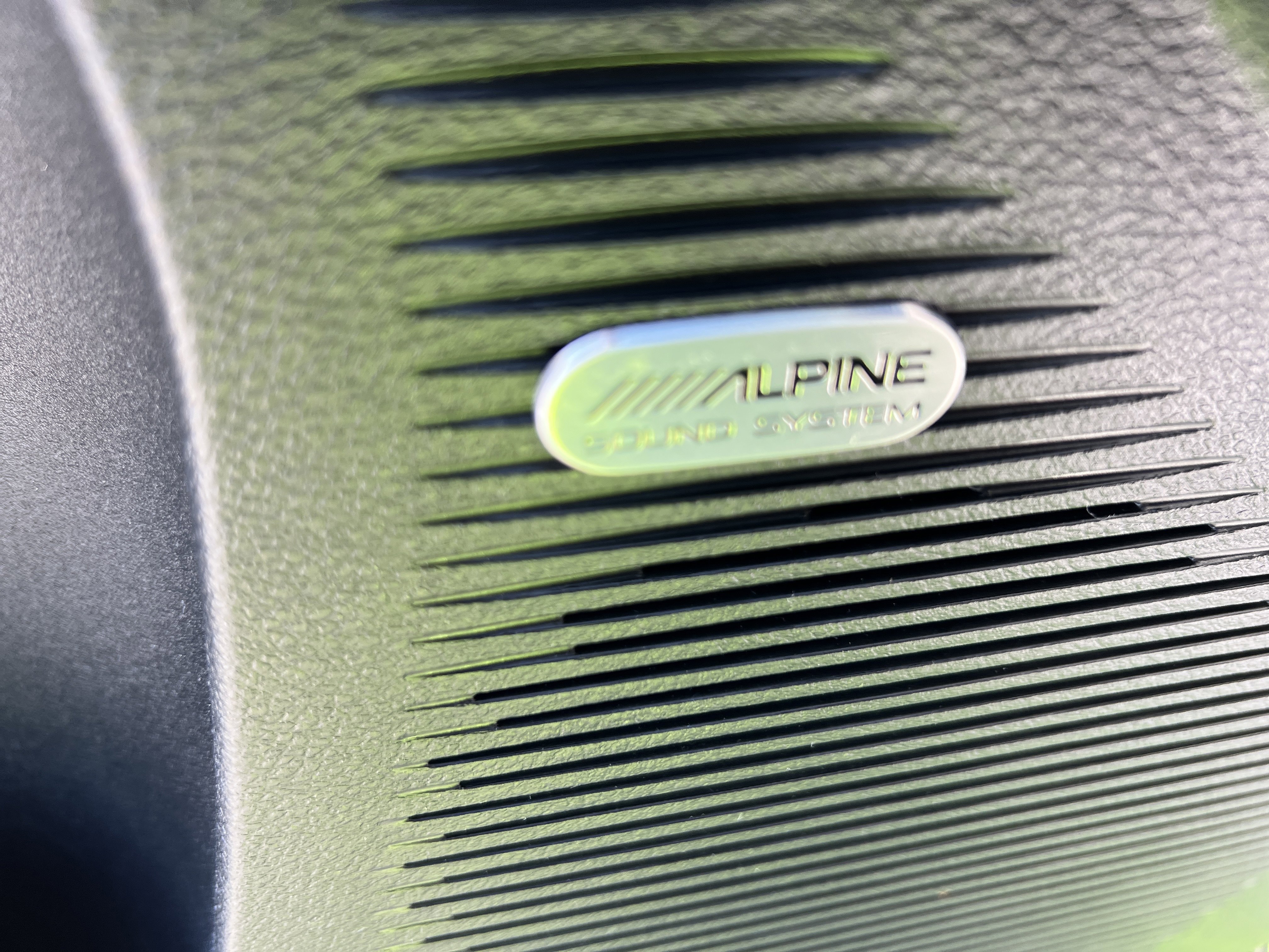 Used 2019 Dodge Challenger SRT Hellcat Redeye image 14