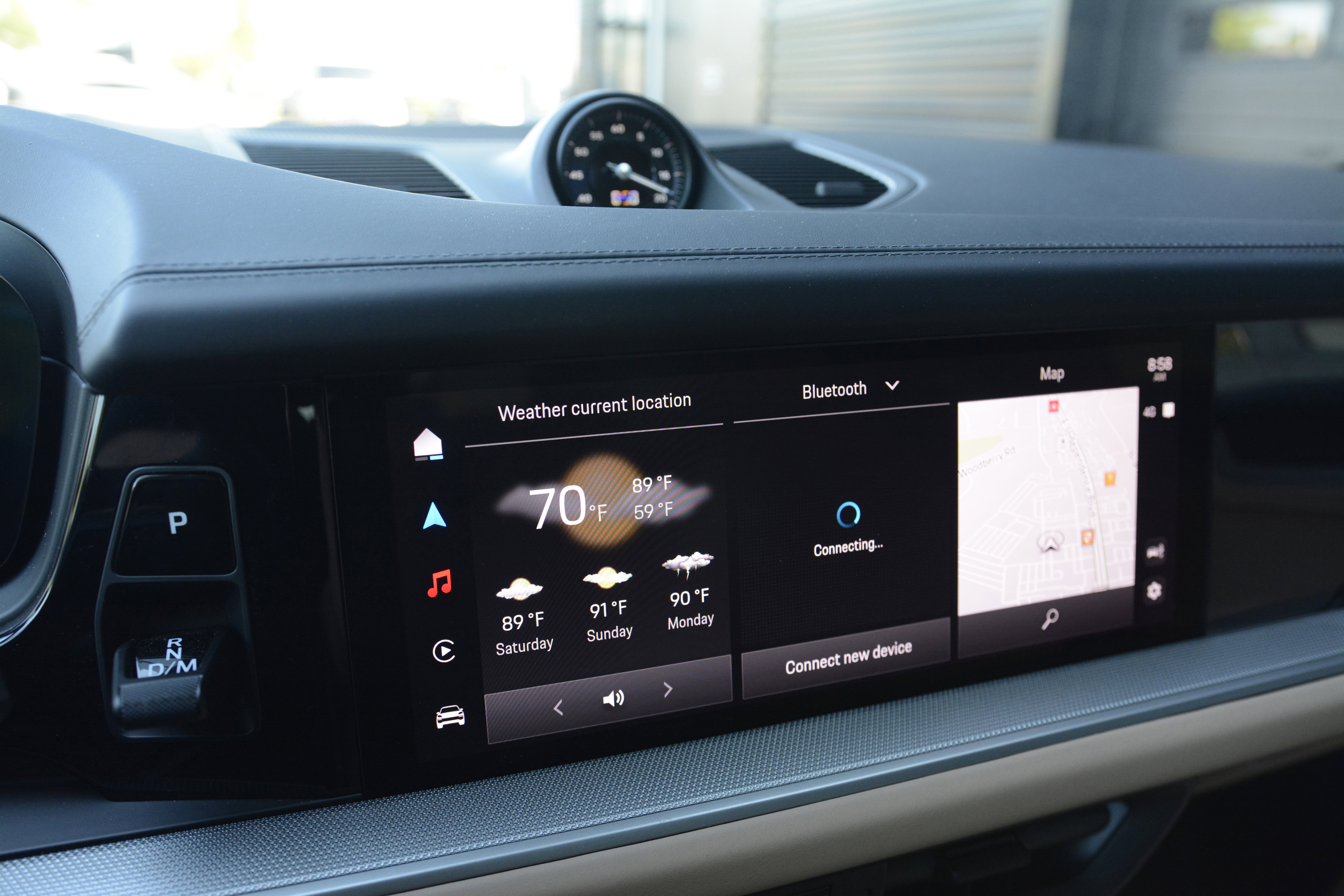 Certified 2025 Porsche Cayenne E-Hybrid Coupe AWD/4WD image 22