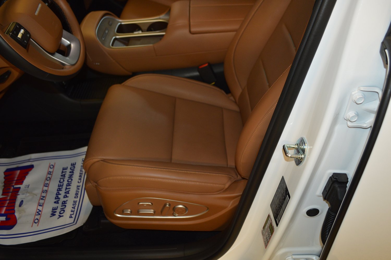 Used 2026 Hyundai Palisade Calligraphy AWD/4WD image 16