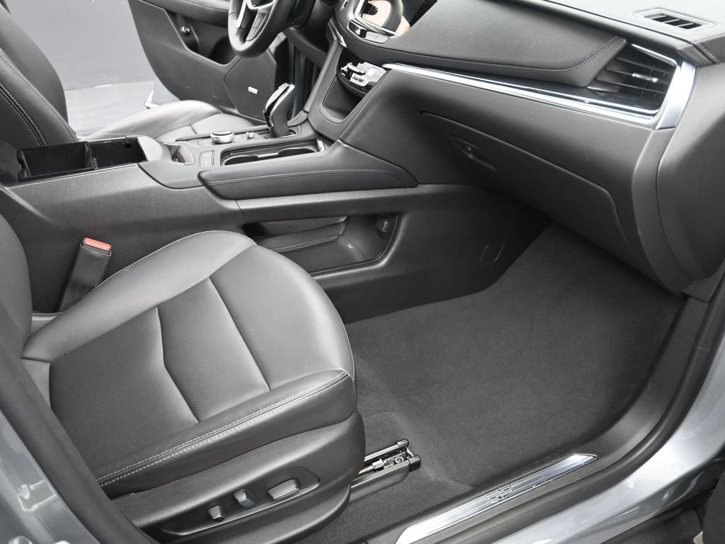 Certified 2025 Cadillac XT5 Premium Luxury image 18