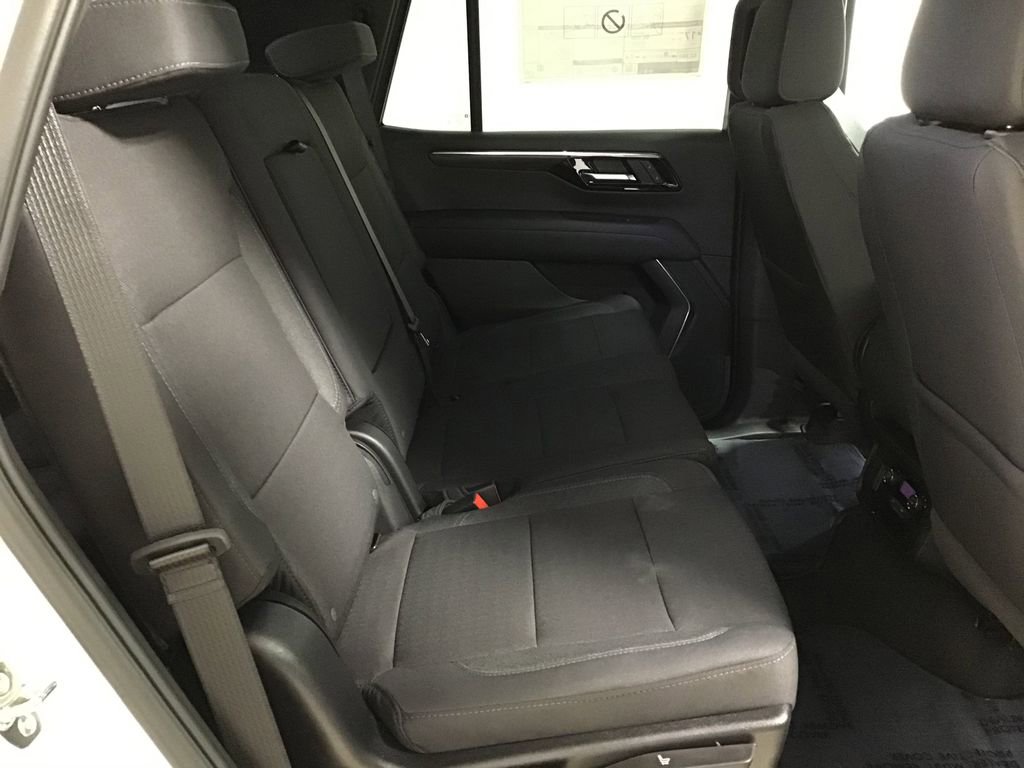 New 2026 Chevrolet Tahoe LS image 10