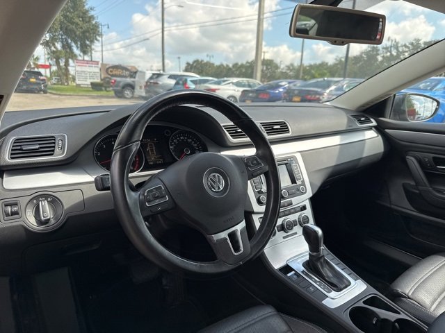Used 2015 Volkswagen CC Sport image 24