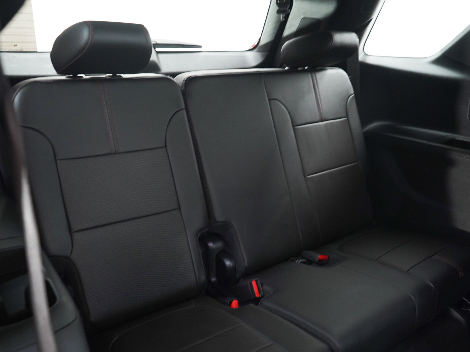 Used 2023 Chevrolet Traverse RS AWD/4WD image 15