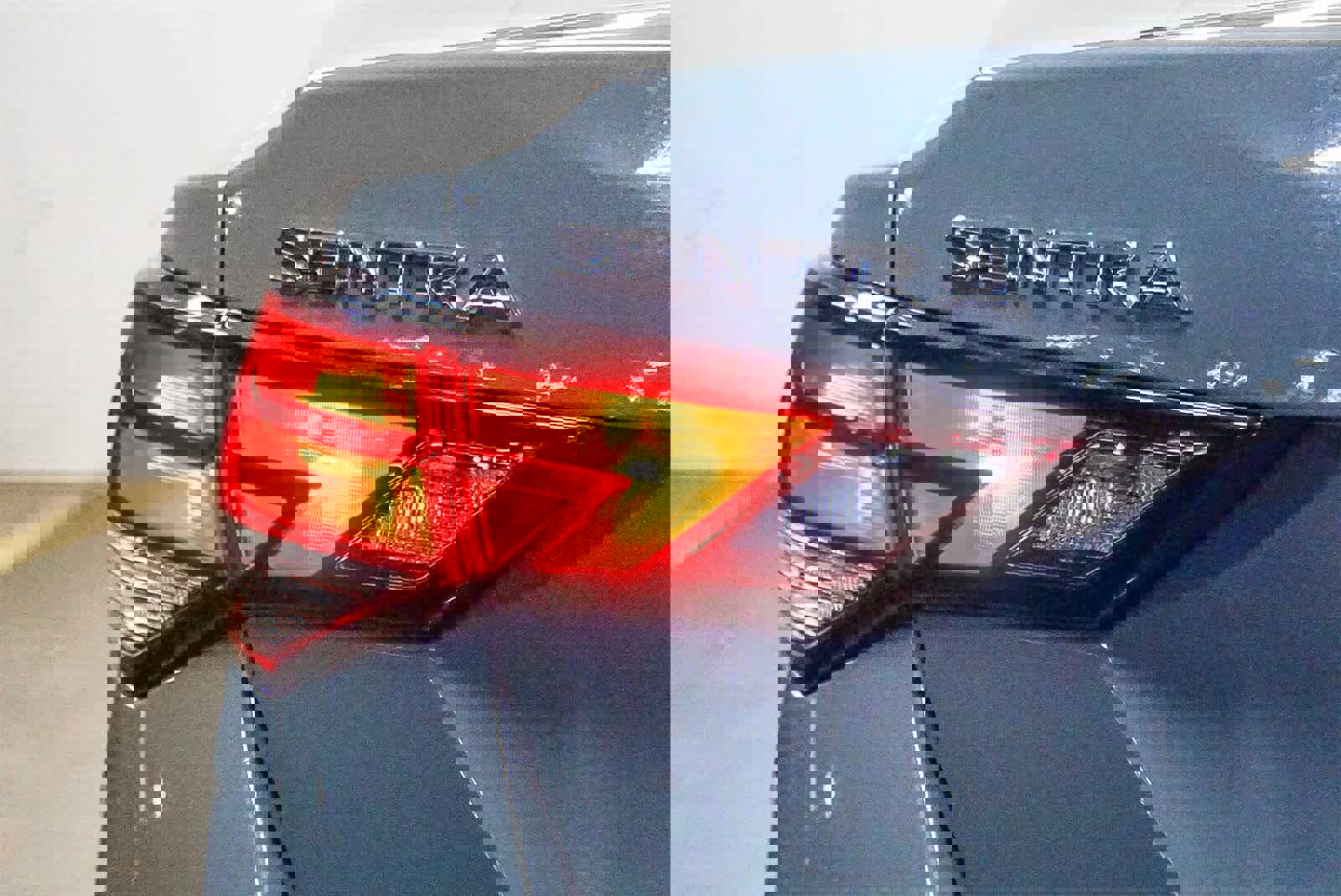 Used 2024 Nissan Sentra SV image 12