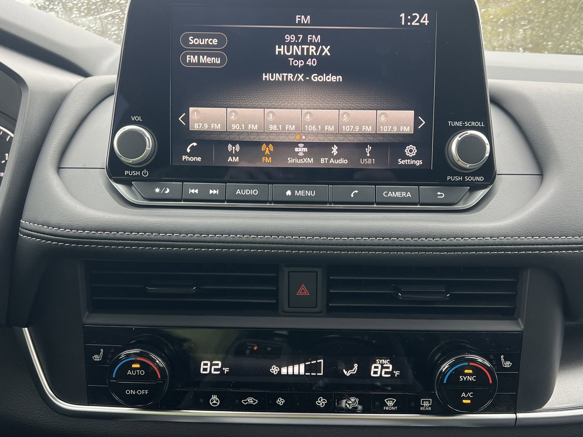 New 2026 Nissan Rogue SV FWD image 5