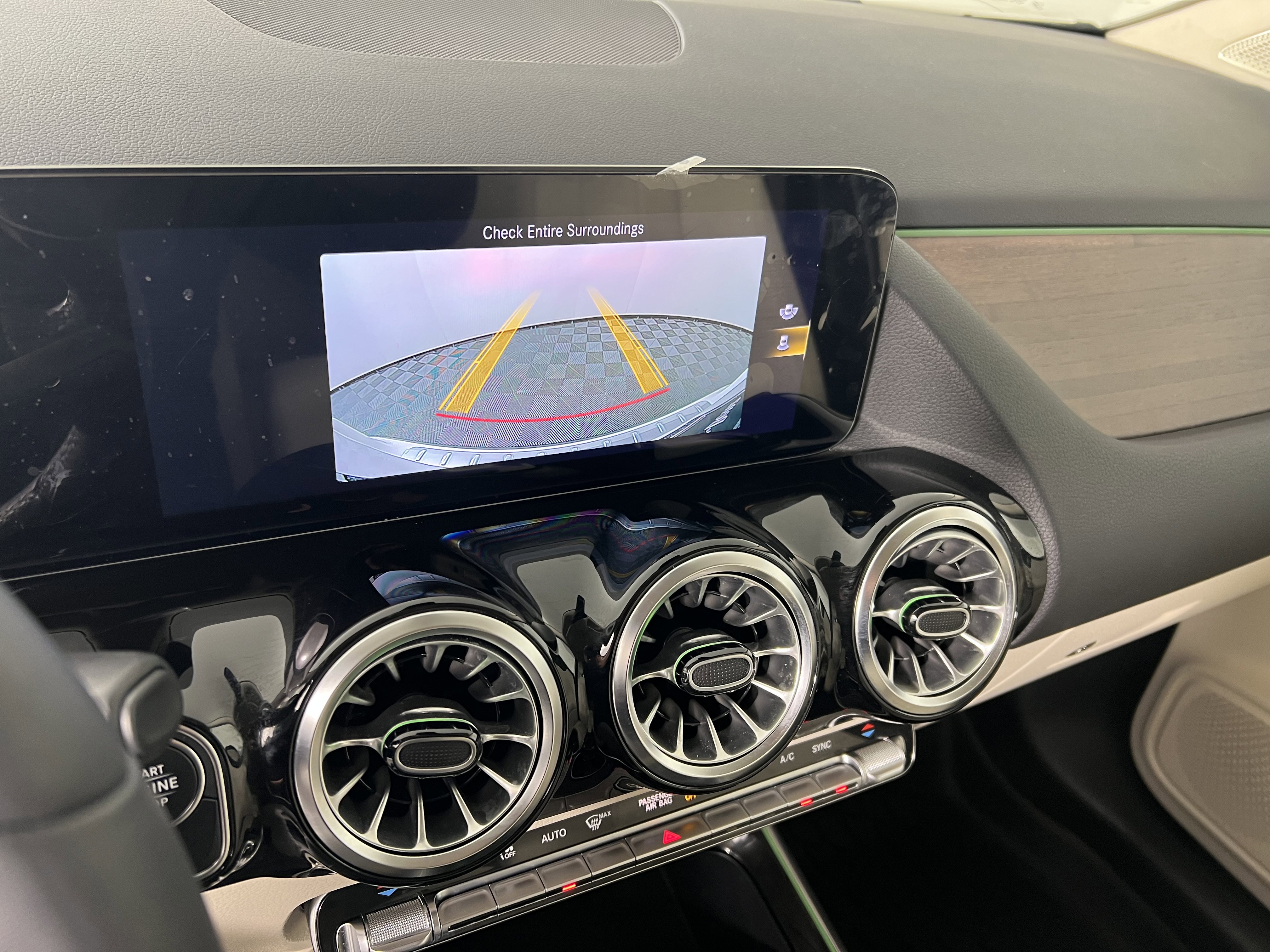 Certified 2023 Mercedes-Benz GLA 250 4MATIC image 29