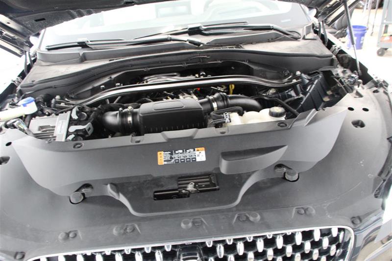 Used 2023 Lincoln Aviator Black Label w/ Class IV Trailer Tow Package image 32