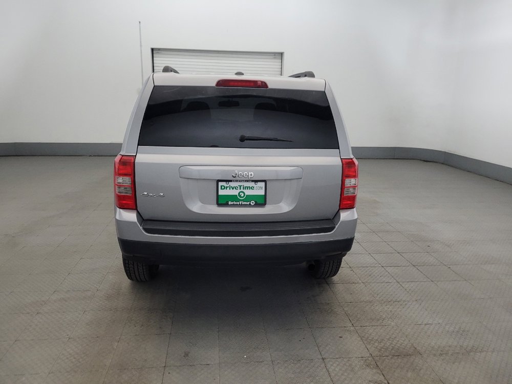 Used 2016 Jeep Patriot Sport w/ Power Value Group AWD/4WD image 6