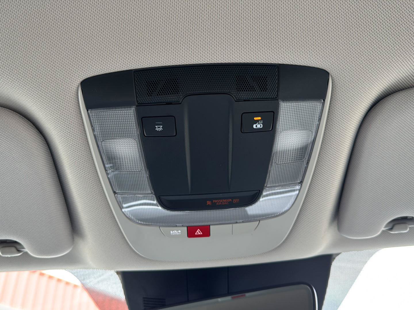 Used 2025 Kia Sorento EX FWD image 18