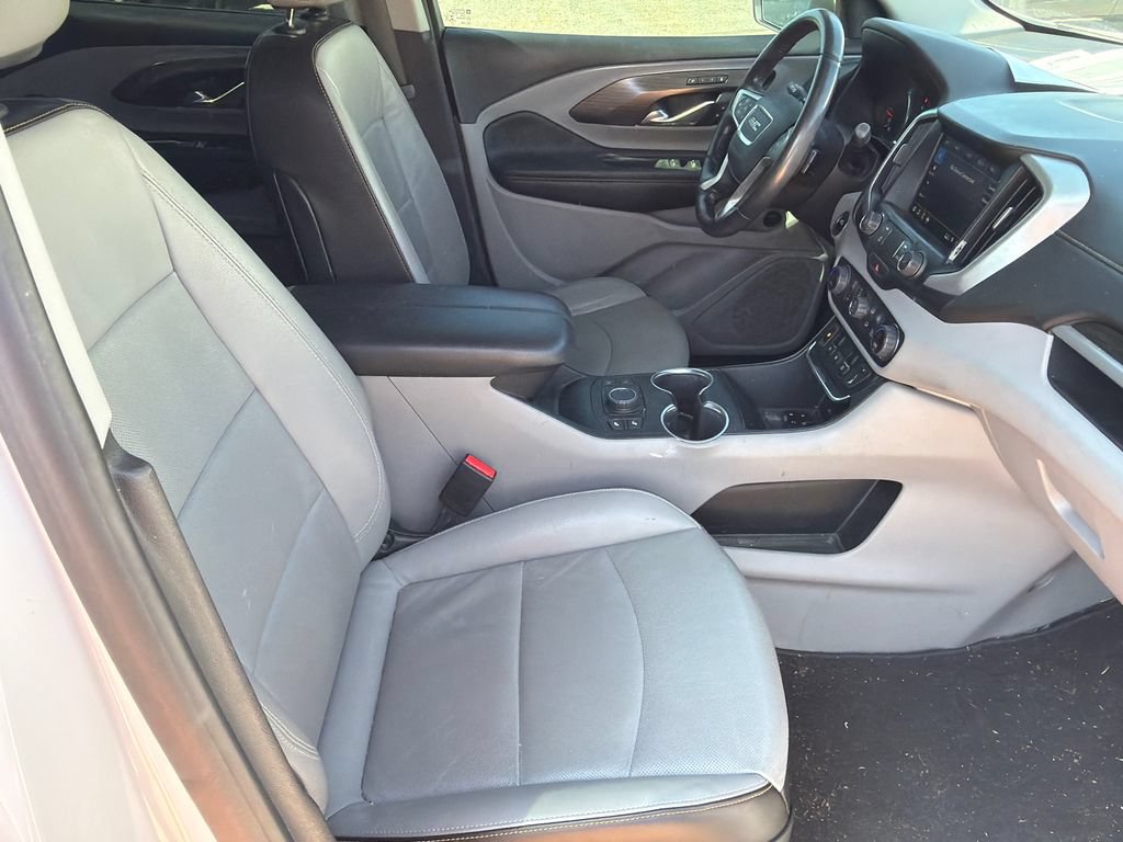 Used 2020 GMC Terrain SLT w/ Preferred Package FWD image 12