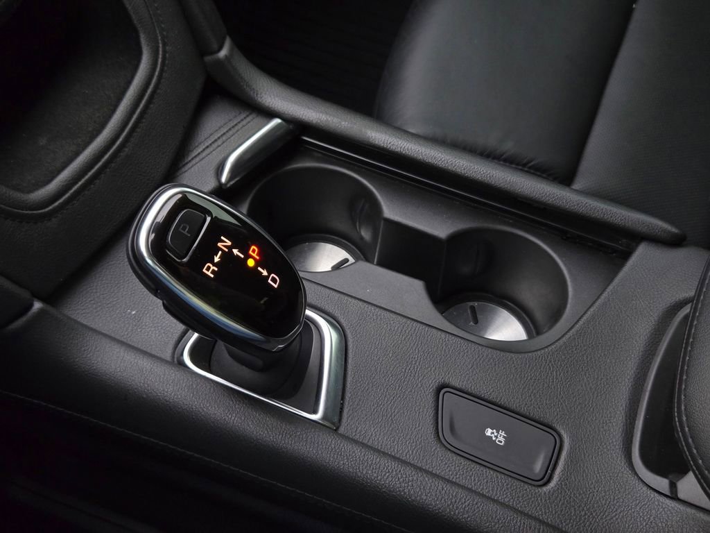 Used 2018 Cadillac XT5 Luxury w/ Driver Awareness Package image 22