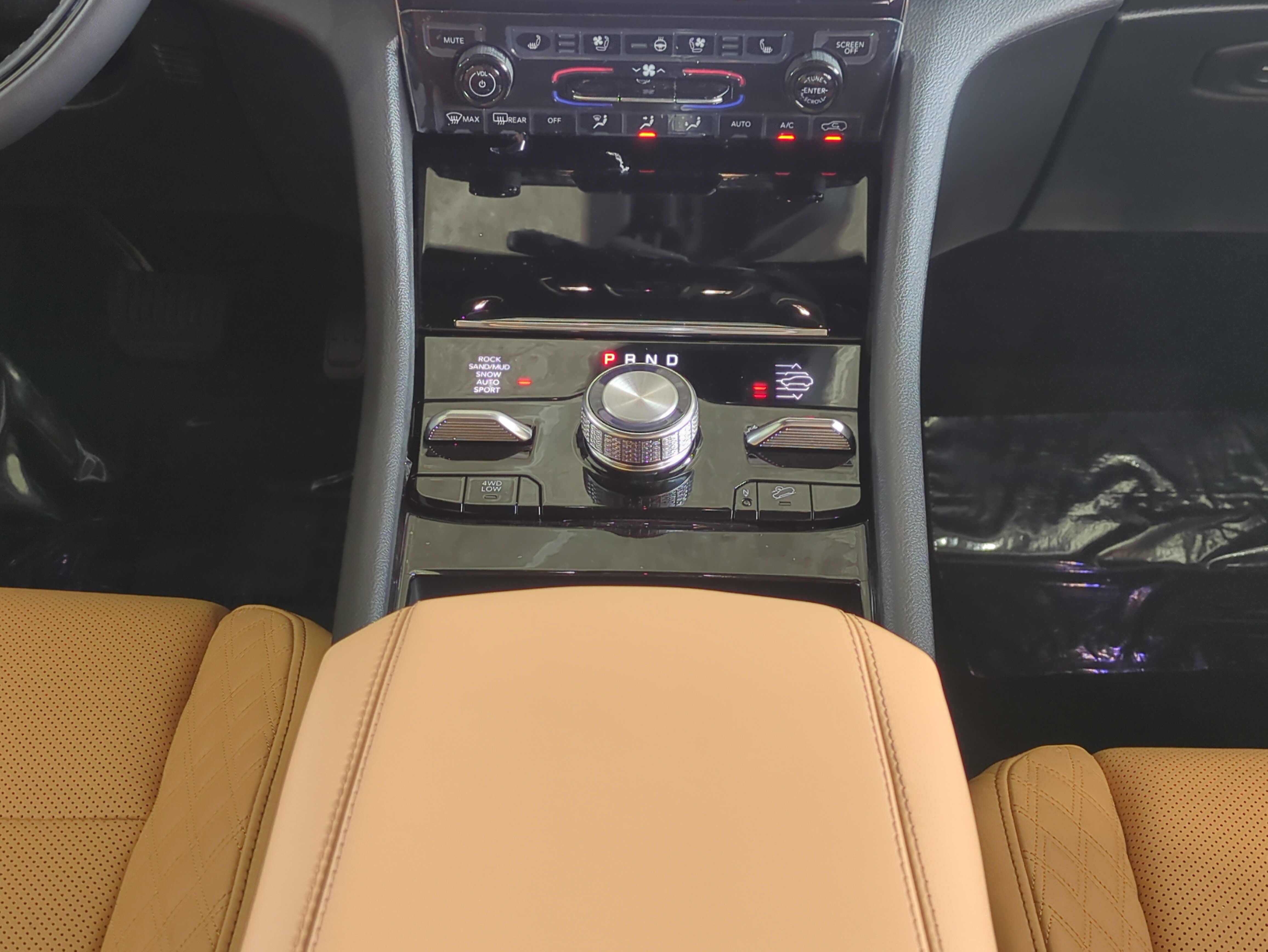 New 2025 Jeep Grand Cherokee L Summit w/ Advanced Protech Group IV image 20